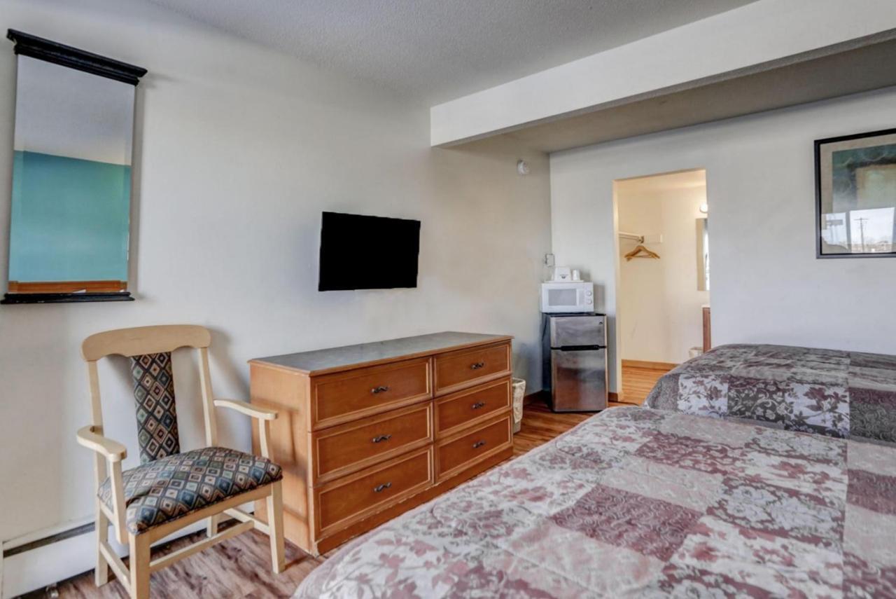 Americas Best Value Inn Greeley Evans Exterior foto