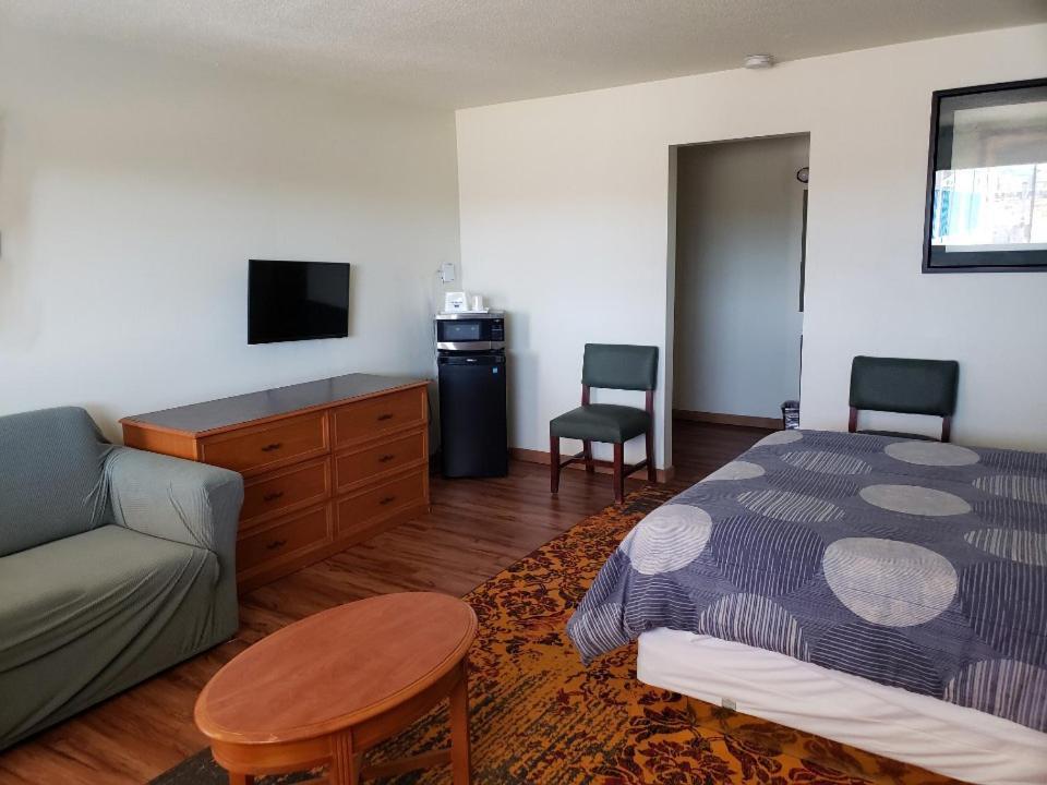 Americas Best Value Inn Greeley Evans Exterior foto