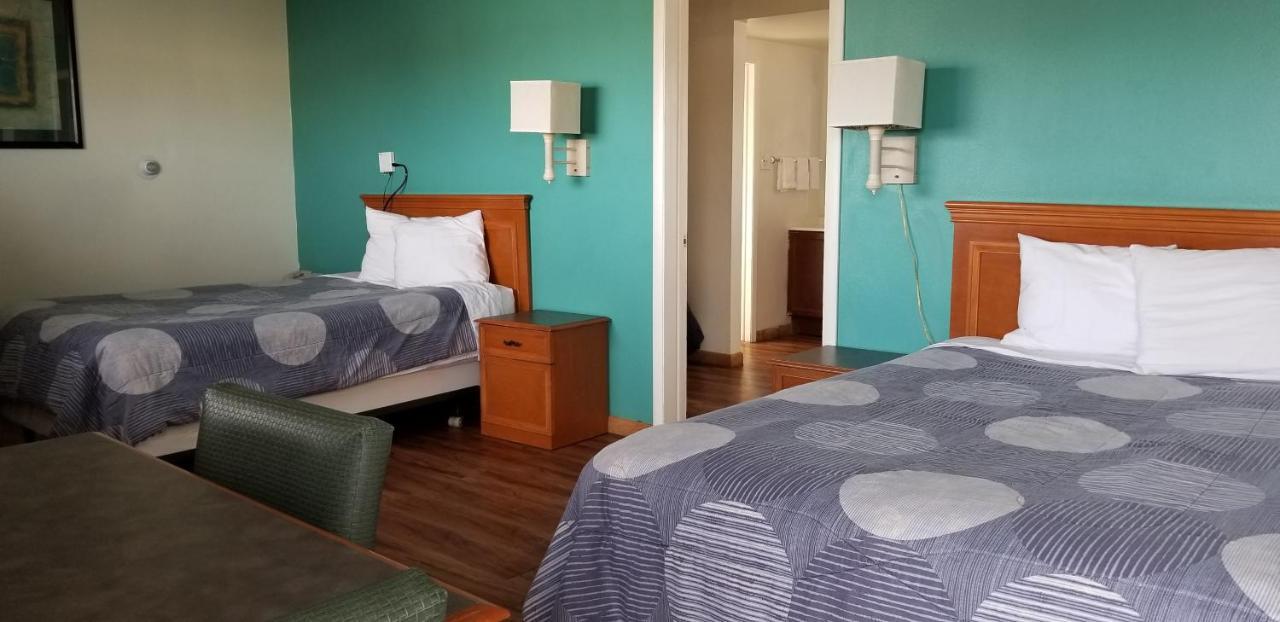 Americas Best Value Inn Greeley Evans Exterior foto